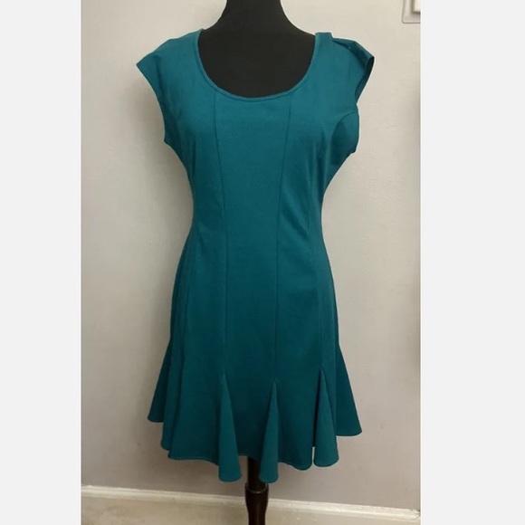 Catherine Malandrino Dresses & Skirts - 7-4 Catharine Malandrino dress solid NWT 12